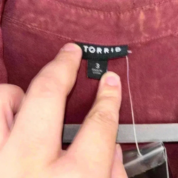 Torrid Lizzie rayon twill button up long sleeve shirt maroon dye plus size 3X - Picture 4 of 8